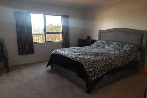 Photo of property in 35 Kentwood Drive, Woodridge, Wellington, 6037