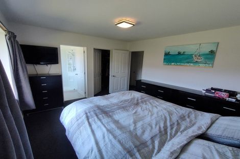 Photo of property in 6 Rawei Place, Harewood, Christchurch, 8051