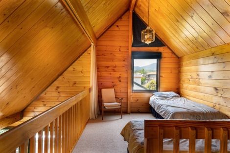 Photo of property in 36 Grace Crescent, Richmond Heights, Taupo, 3330