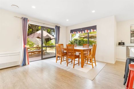 Photo of property in 14 Kotuku Street, Te Atatu Peninsula, Auckland, 0610