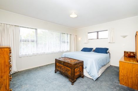 Photo of property in 4 Redwood Place, Te Awanga, 4102
