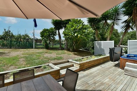 Photo of property in 56 Regency Park Drive, Gulf Harbour, Whangaparaoa, 0930