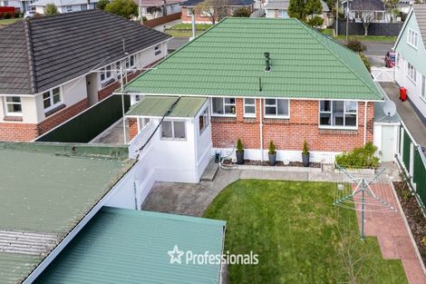 Photo of property in 14 Courtenay Road, Heretaunga, Upper Hutt, 5018
