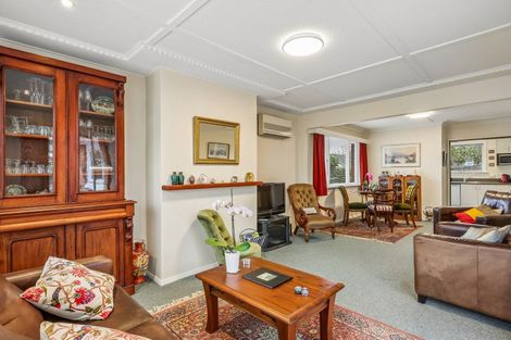 Photo of property in 11 Hobson Street, Saint Clair, Dunedin, 9012