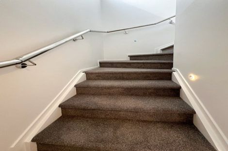 Photo of property in 16 Te Kaapia Road, Papakura, 2110