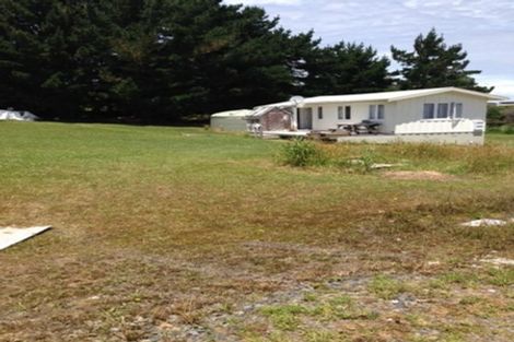 Photo of property in 16 Lee Place, Mangawhai Heads, Mangawhai, 0505