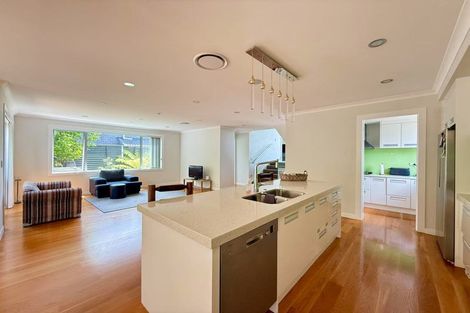 Photo of property in 52 Caldera Drive, Long Bay, Auckland, 0630