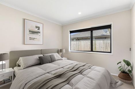 Photo of property in 5 Naeo Close, Papamoa Beach, Papamoa, 3118