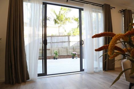 Photo of property in 252 Jack Lachlan Drive, Beachlands, Auckland, 2018