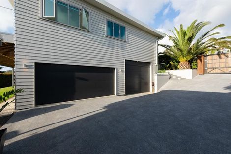 Photo of property in 1 Brind Road, Russell, 0202