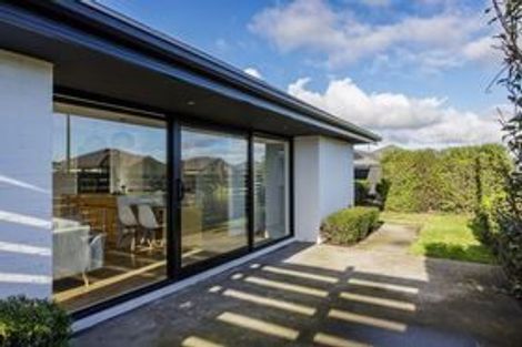 Photo of property in 24 Shillingford Boulevard, Rolleston, 7615