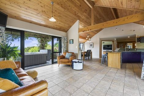 Photo of property in 28 Atkins Lane, Hamurana, Rotorua, 3097