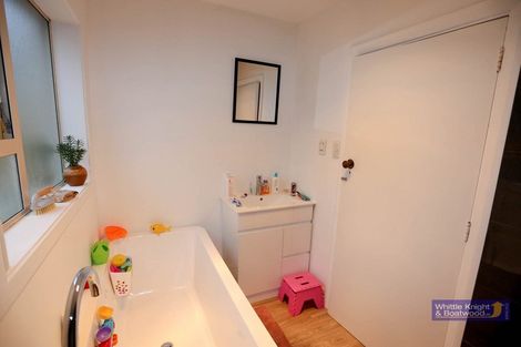 Photo of property in 55 Memorial Avenue, Ilam, Christchurch, 8053