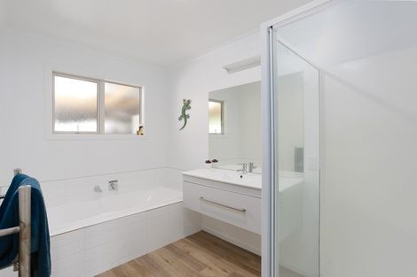 Photo of property in 8 Childs Way, Richmond, 7020