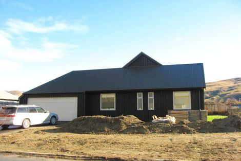 Photo of property in 31 Lochnagar Drive, Lake Hayes, Queenstown, 9304