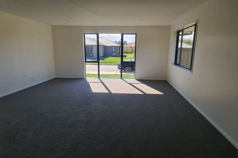 Photo of property in 27 Quinn Crescent, Woodend, 7610