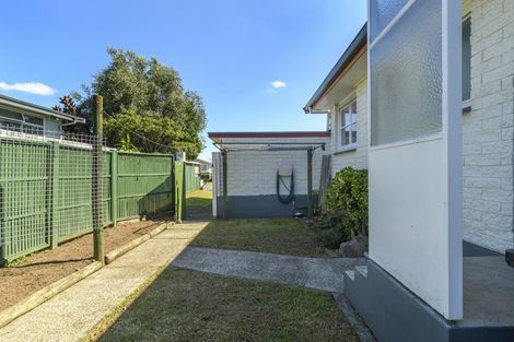 Photo of property in 9a Highmore Place, Brookfield, Tauranga, 3110