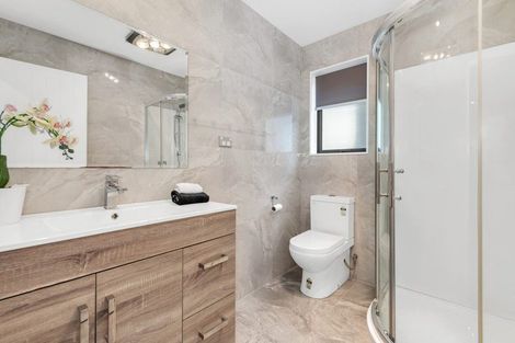 Photo of property in 20 Tinaku Road, Flat Bush, Auckland, 2019