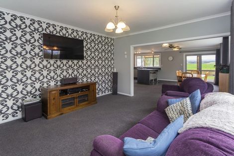 Photo of property in 16 Round Hill Road, Reidston, Oamaru, 9492