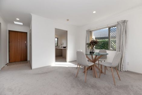 Photo of property in Waimanu Bay Village, 32/1 Piriti Drive, Te Atatu Peninsula, Auckland, 0610