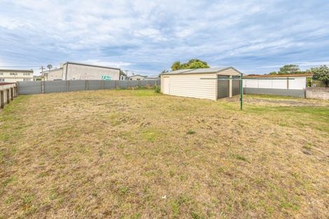 Photo of property in 157 Puriri Street, Castlecliff, Whanganui, 4501