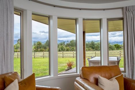 Photo of property in 75 Andersons Line, Clareville, Carterton, 5713