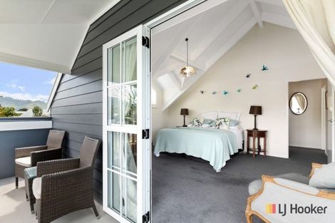 Photo of property in 1 Queen Street, Waihi Beach, 3611