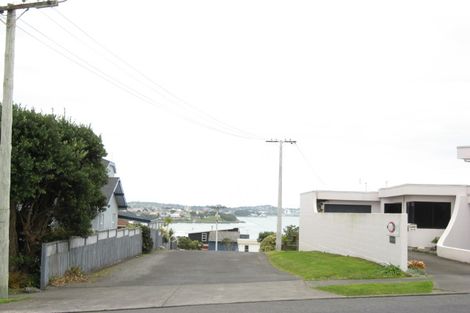 Photo of property in 2b Sackville Street, Fitzroy, New Plymouth, 4312