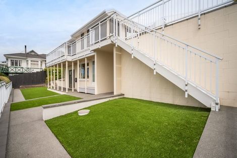 Photo of property in 9 Muritai Terrace, Mount Pleasant, Christchurch, 8081