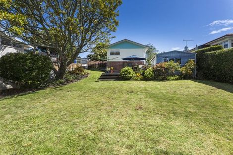Photo of property in 62 Mcdowell Crescent, Hillcrest, Auckland, 0627