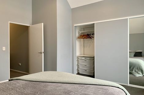 Photo of property in Victoria Villas, 45/35 Pirie Street, Mount Victoria, Wellington, 6011