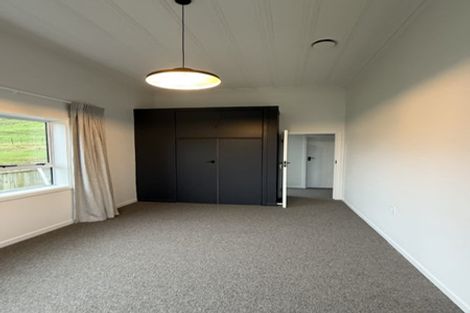 Photo of property in 17 Momona Road, Greenlane, Auckland, 1051