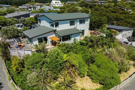 Photo of property in 42f James Cook Drive, Whitby, Porirua, 5024