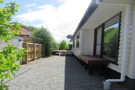 Photo of property in 77 Peverel Street, Riccarton, Christchurch, 8041