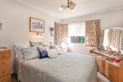 Photo of property in 2/14 Palmer Place, Parkvale, Hastings, 4122