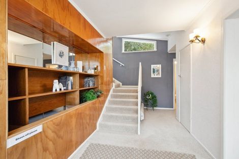Photo of property in 1a Trelissick Crescent, Ngaio, Wellington, 6035