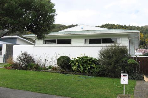 Photo of property in 26 Berkeley Road, Wainuiomata, Lower Hutt, 5014