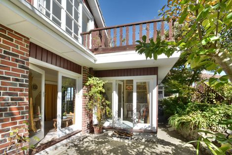 Photo of property in 10 Neidpath Road, Mornington, Dunedin, 9011