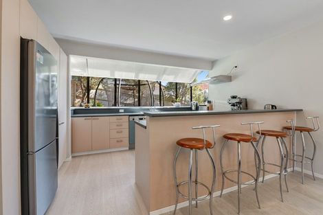 Photo of property in 8 Saint Lucia Place, Unsworth Heights, Auckland, 0632