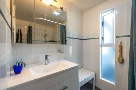 Photo of property in 11 Cory Road, Palm Beach, Waiheke Island, 1081