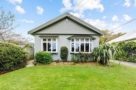 Photo of property in 38 Corson Avenue, Beckenham, Christchurch, 8023