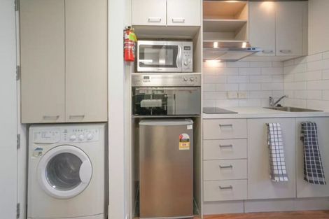 Photo of property in 96 On Symonds Apartments, 1001/96 Symonds Street, Grafton, Auckland, 1010