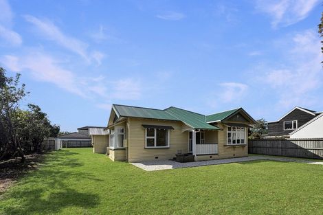 Photo of property in 80 Hinau Street, Riccarton, Christchurch, 8041