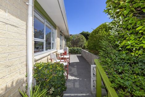 Photo of property in 6-6a Nola Avenue, Raumati Beach, Paraparaumu, 5032