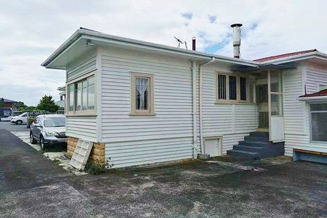 Photo of property in 107 St Lukes Road, Sandringham, Auckland, 1025