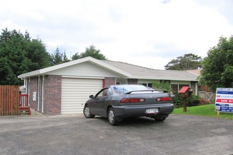 Photo of property in 22 Meynell Court, Glen Eden, Auckland, 0602