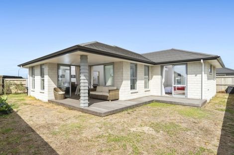 Photo of property in 9 Jeffs Way, Papamoa Beach, Papamoa, 3118