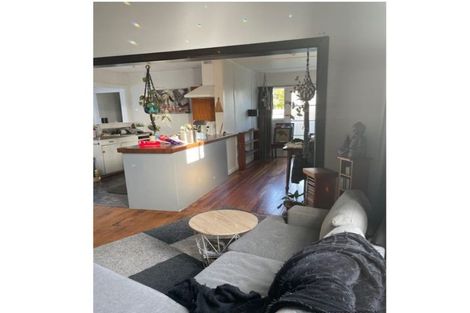 Photo of property in 230 Grey Street, Palmerston North, 4414