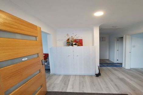 Photo of property in 10 Ascot Avenue, Henderson, Auckland, 0610