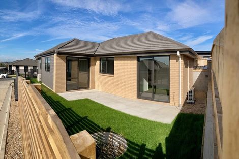 Photo of property in 19 Pragma Rise, Rototuna North, Hamilton, 3210